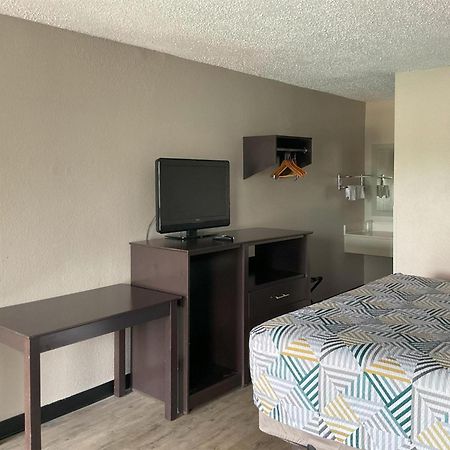 Motel 6 Baton Rouge East, La I12 ภายนอก รูปภาพ