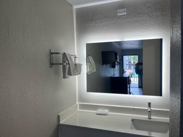 Motel 6 Baton Rouge East, La I12 ภายนอก รูปภาพ
