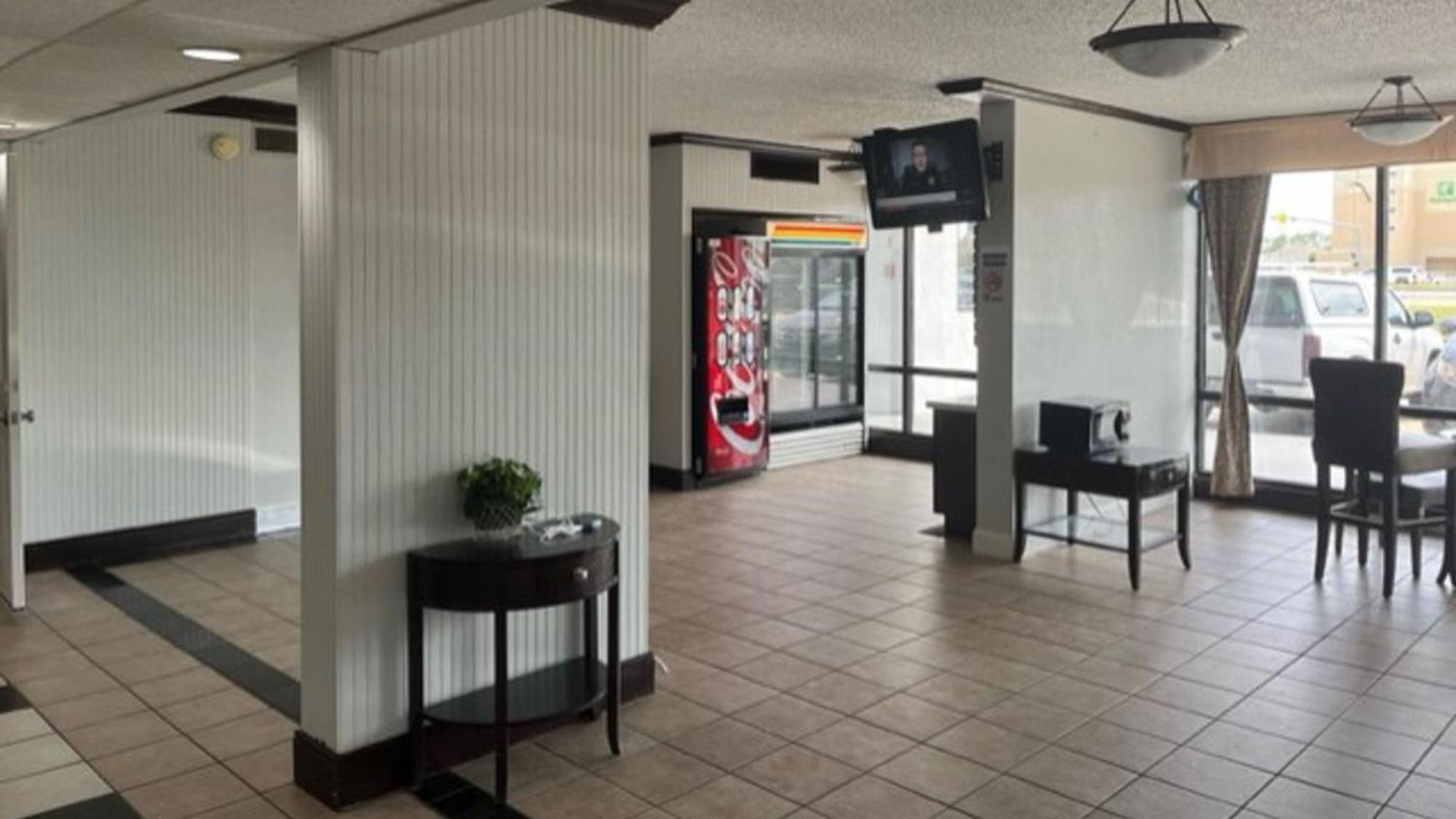 Motel 6 Baton Rouge East, La I12 ภายนอก รูปภาพ