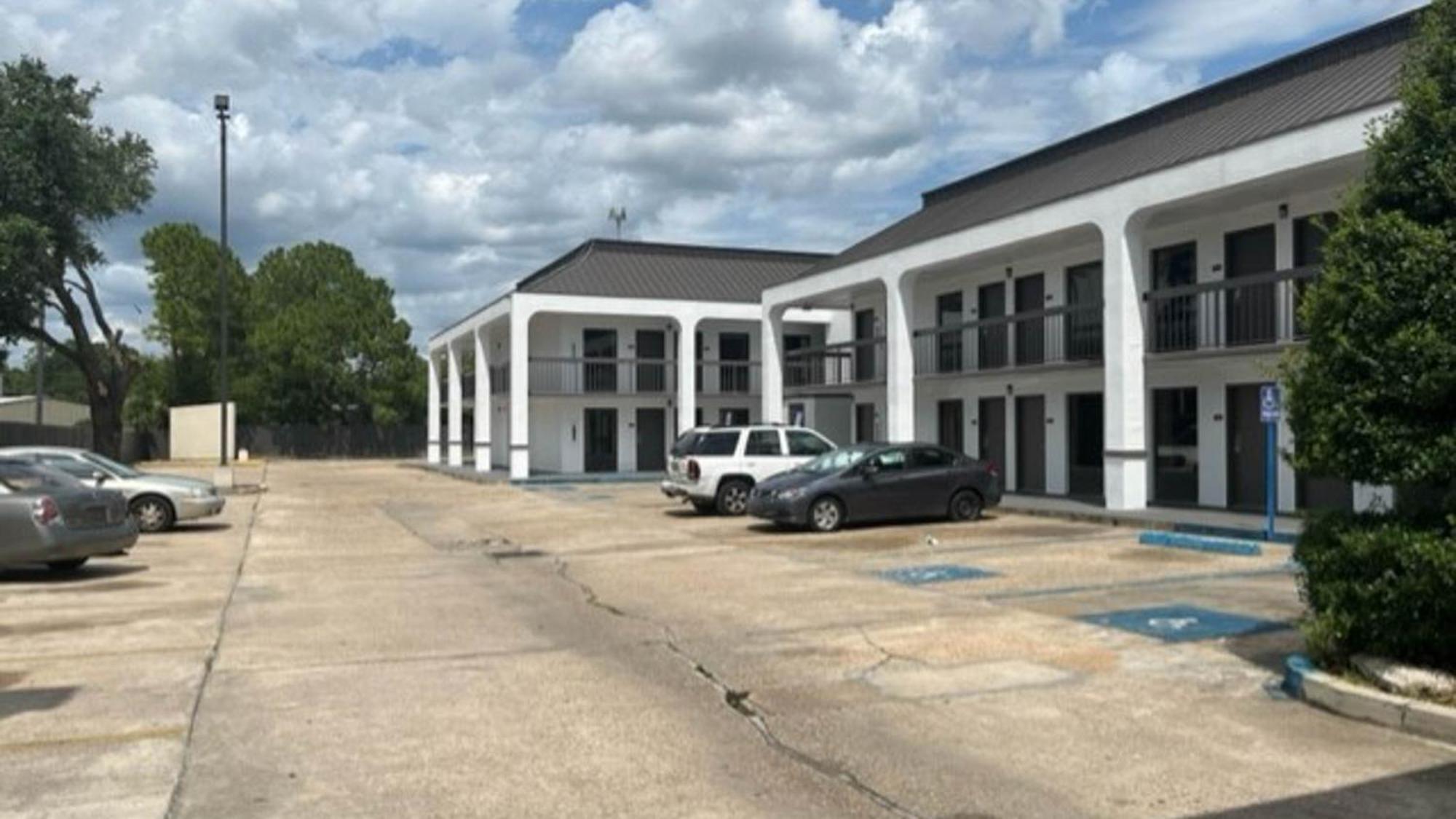 Motel 6 Baton Rouge East, La I12 ภายนอก รูปภาพ