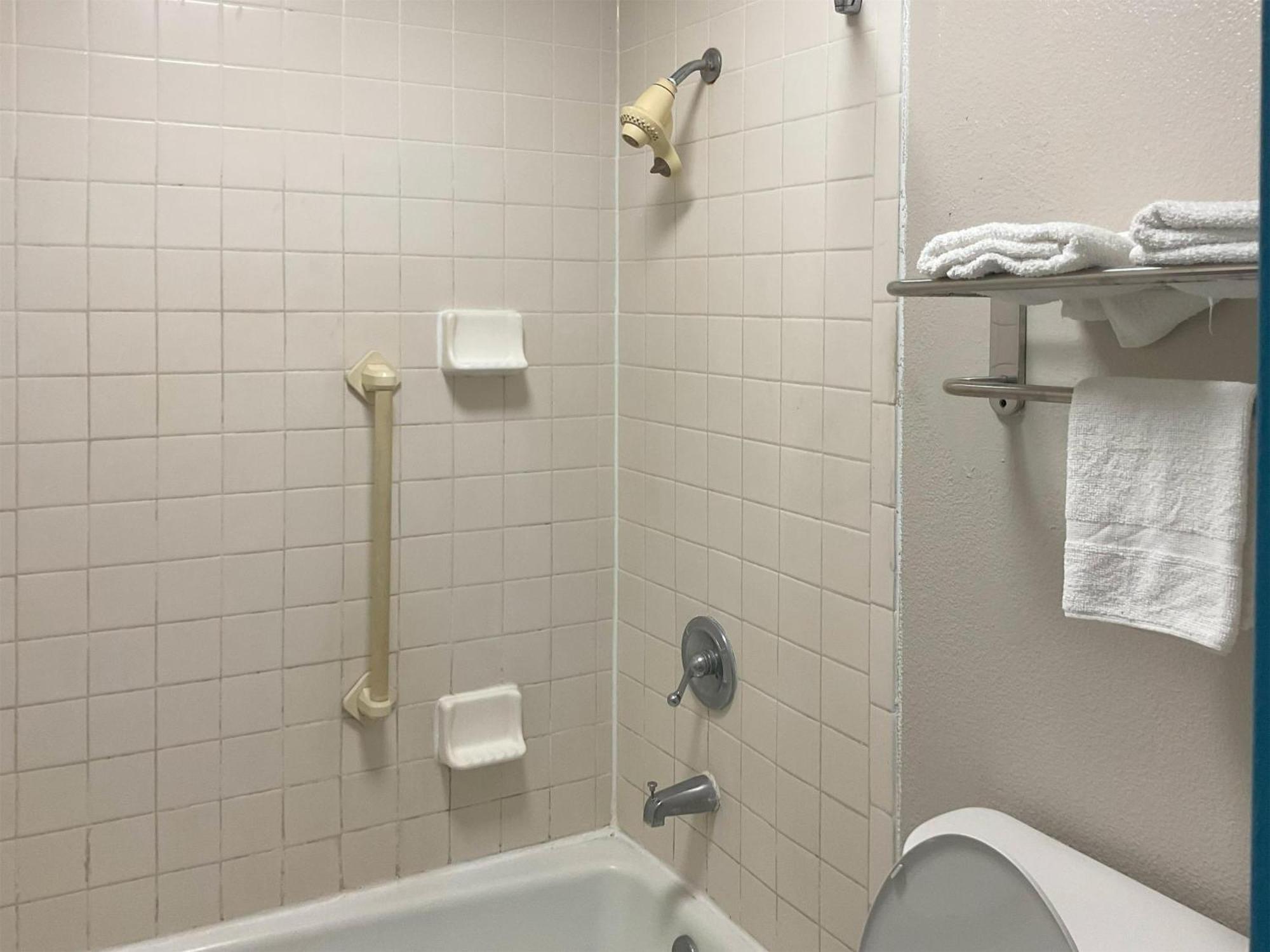 Motel 6 Baton Rouge East, La I12 ภายนอก รูปภาพ